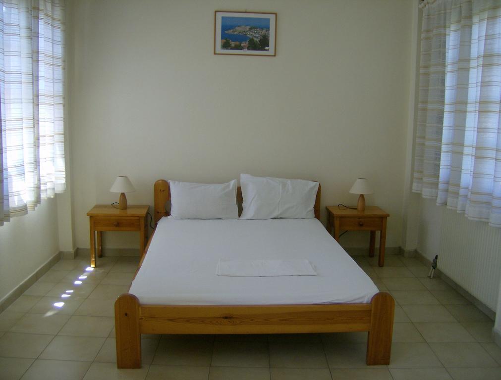 Vazakas Rooms Mytilíni Extérieur photo